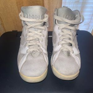 Air Jordan 7 YOUTH grey white silver size 5y